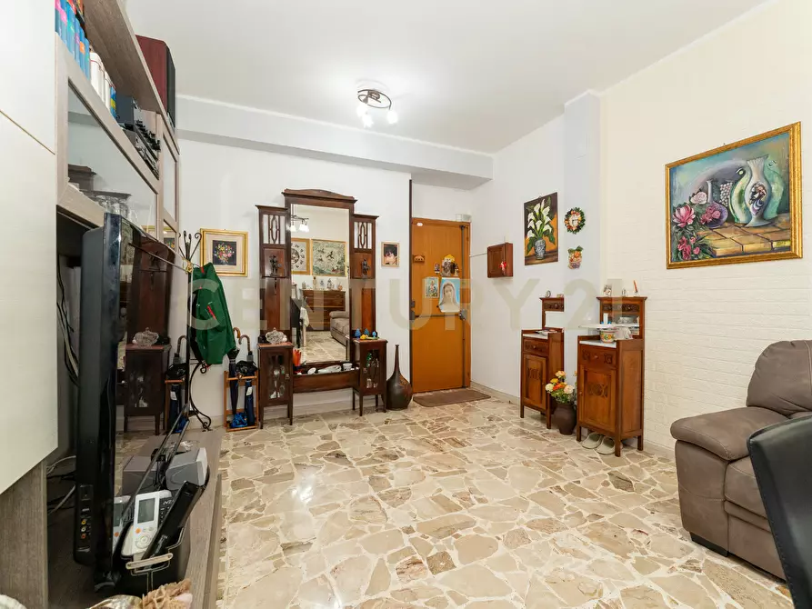 Immagine 33 di Quadrilocale in vendita  in Corso dei Mille 54 a Catania