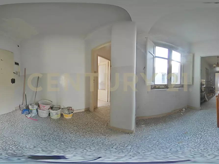 Immagine 73 di Pentalocale in vendita  in Piazza Spedini 8 a Catania