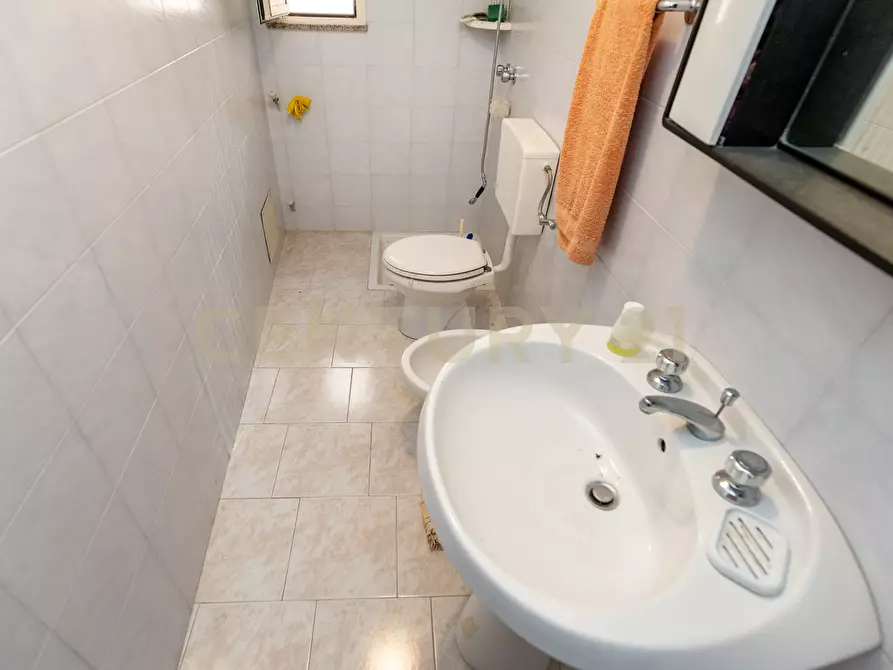 Immagine 51 di Appartamento in vendita  in Via Sabauda 63 a Buccheri