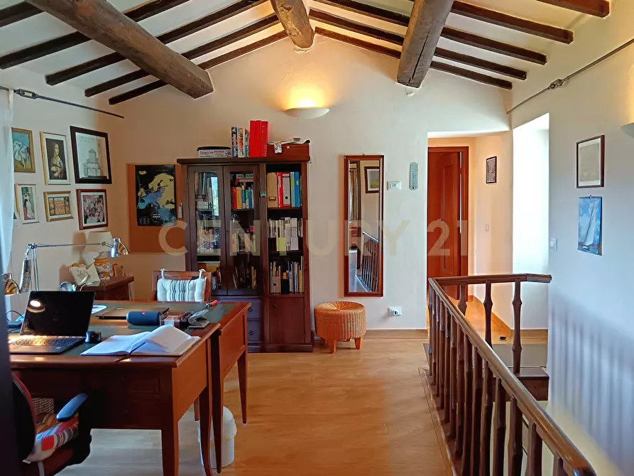 Immagine 59 di Villa in vendita  in Via Case Raspini 2 a Santa Fiora