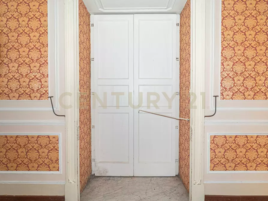 Immagine 29 di Palazzo in vendita  in Via Orologio 3-6 a Palazzolo Acreide
