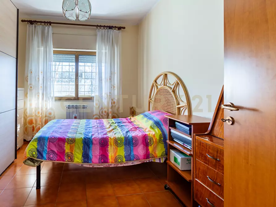 Immagine 10 di Trilocale in vendita  in Via Belforte del Chienti 25 a Roma