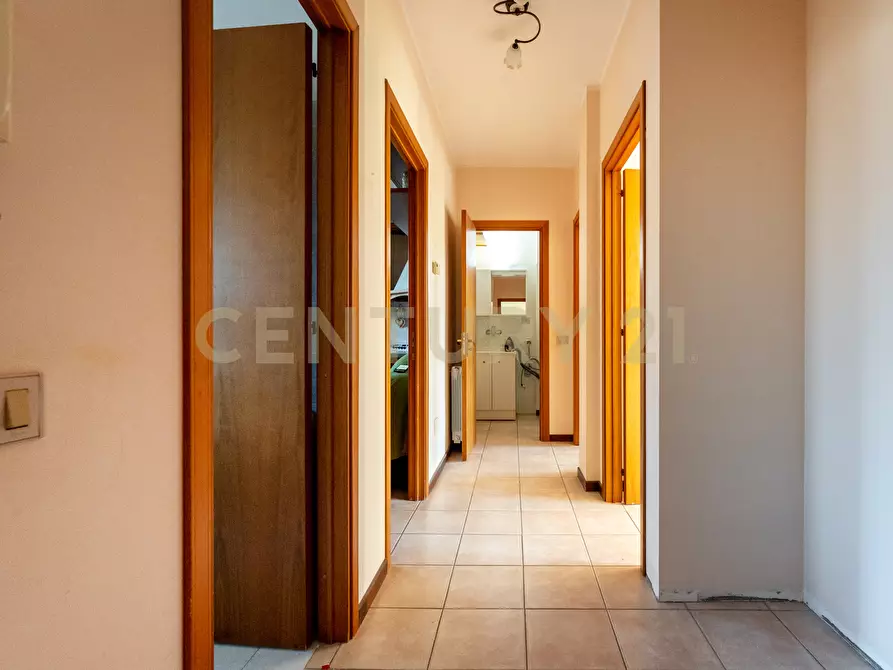 Immagine 15 di Trilocale in vendita  in Via Laudani 146 a Pedara