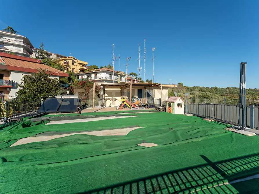 Immagine 57 di Pentalocale in vendita  in Via Lo Jacono Francesco 53 a Sant'agata Li Battiati