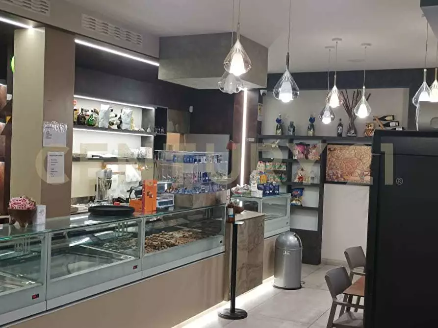 negozio in affitto a Catania