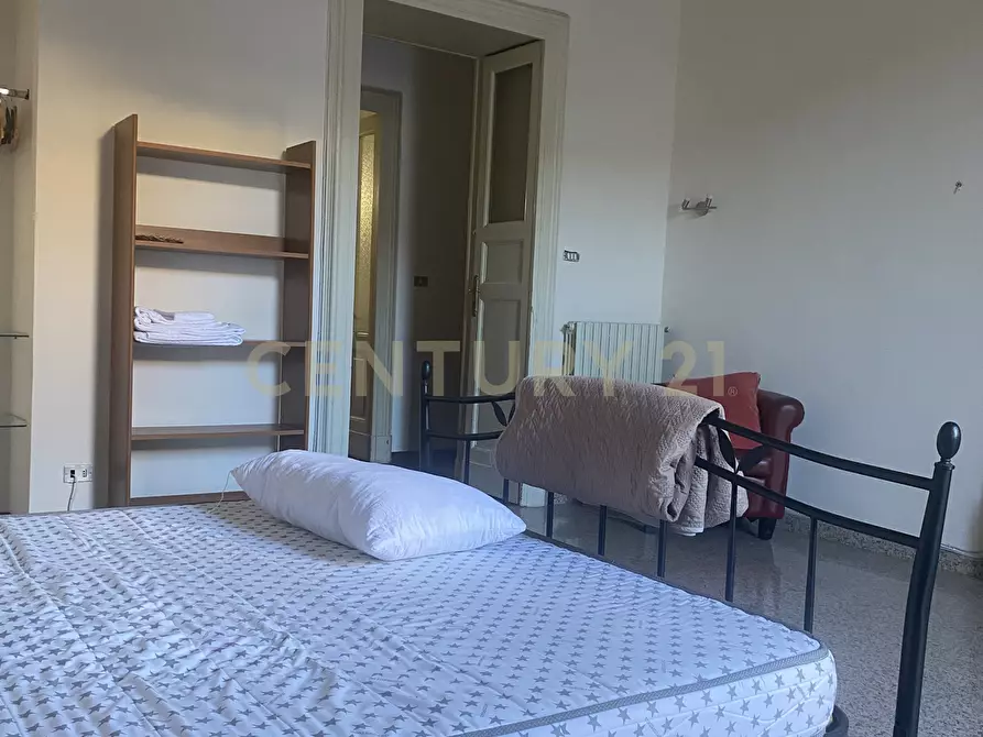 Immagine 9 di Bilocale in affitto  in Via Etnea 299 a Catania