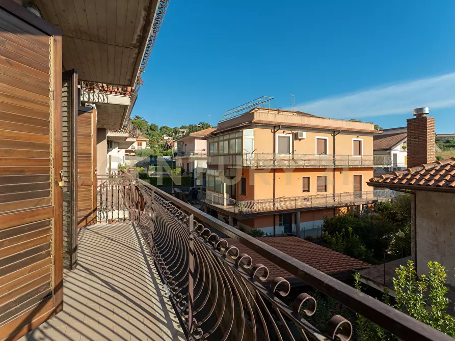 Immagine 23 di Trilocale in vendita  in Via Laudani 146 a Pedara