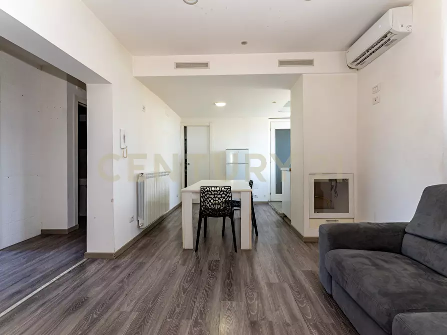 Immagine 4 di Trilocale in vendita  in Via Vittorio Emanuele Orlando 24 a Tremestieri Etneo