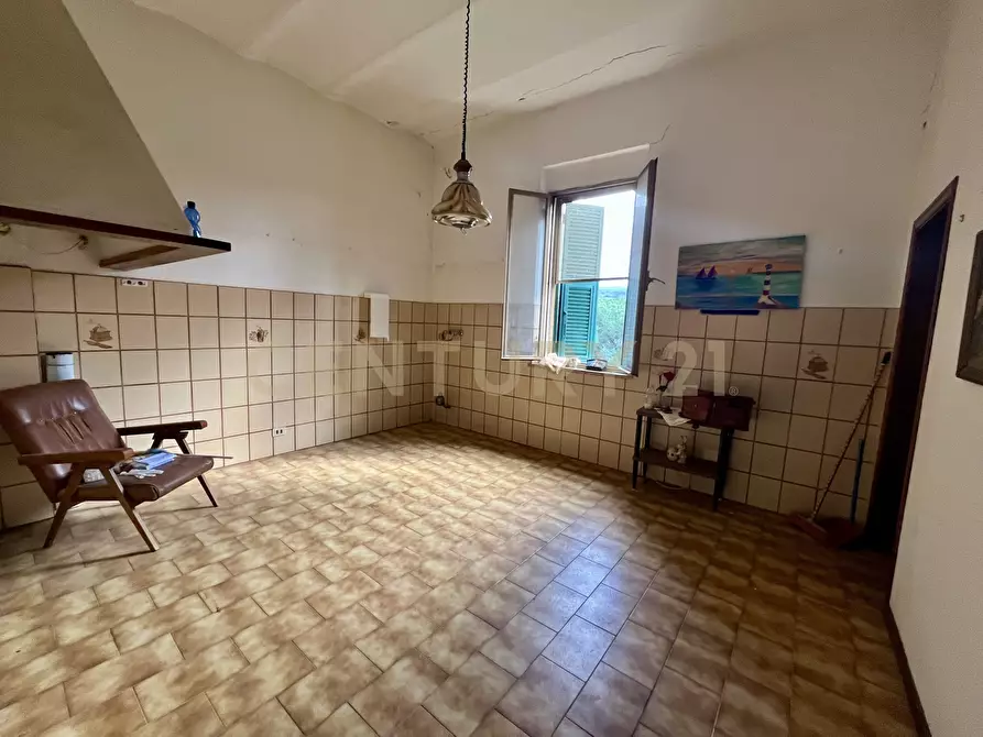 Immagine 15 di Pentalocale in vendita  in località casini a Scansano