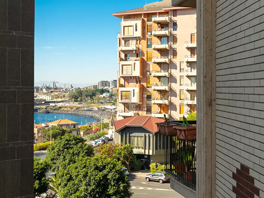 Immagine 22 di Appartamento in vendita  in Viale Alcide De Gasperi 187 a Catania