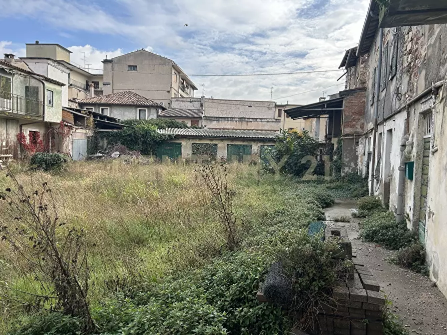 Immagine 21 di Porzione di casa in vendita  in Via Unità d'Italia 95 a Verona