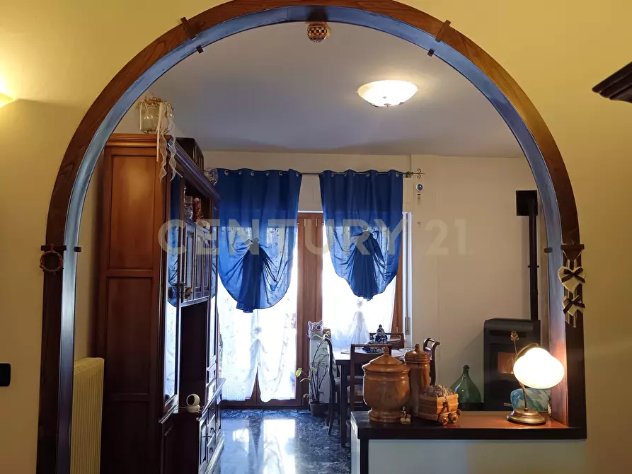 Immagine 10 di Quadrilocale in vendita  in Via Serdini 89 a Abbadia San Salvatore