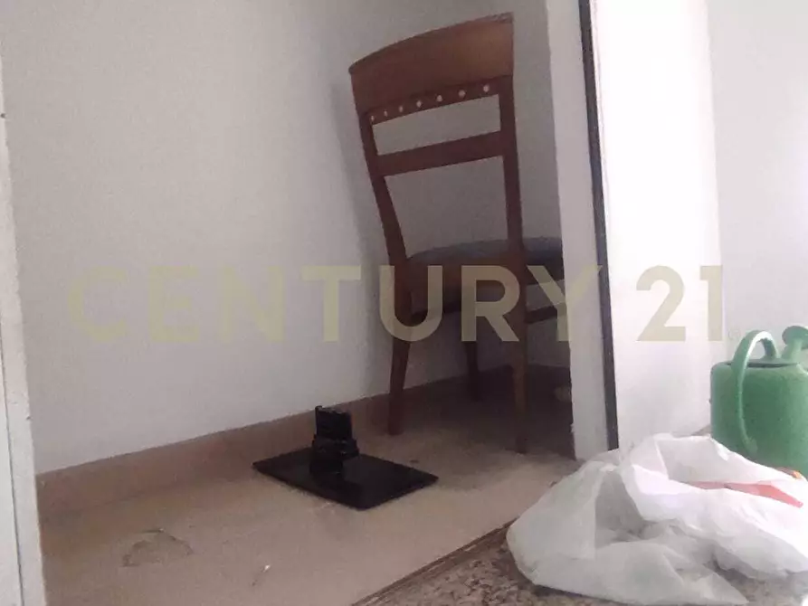 Immagine 20 di Bilocale in vendita  in Via Luigi Settembrini 2 a Giarre