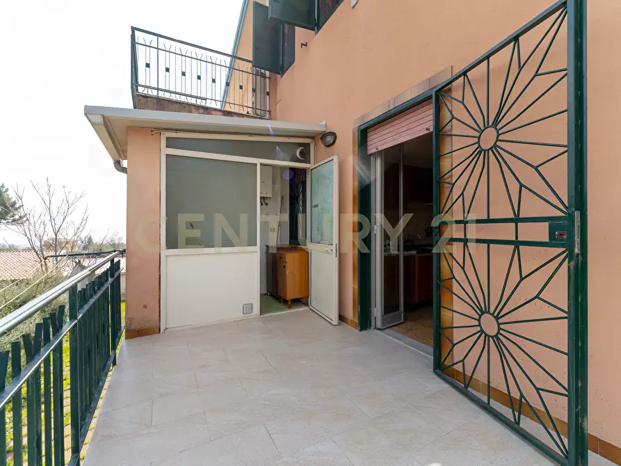 Immagine 23 di Casa bifamiliare in vendita  in Via Benedetto Croce 6 a Pedara