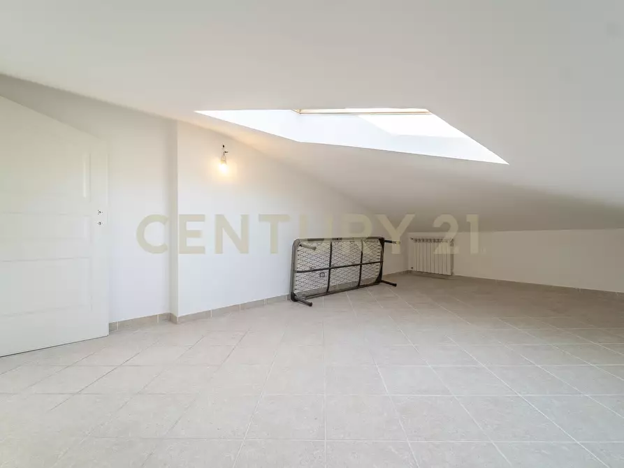 Immagine 27 di Casa bifamiliare in vendita  in Via Appia Nuova 17 a Albano Laziale