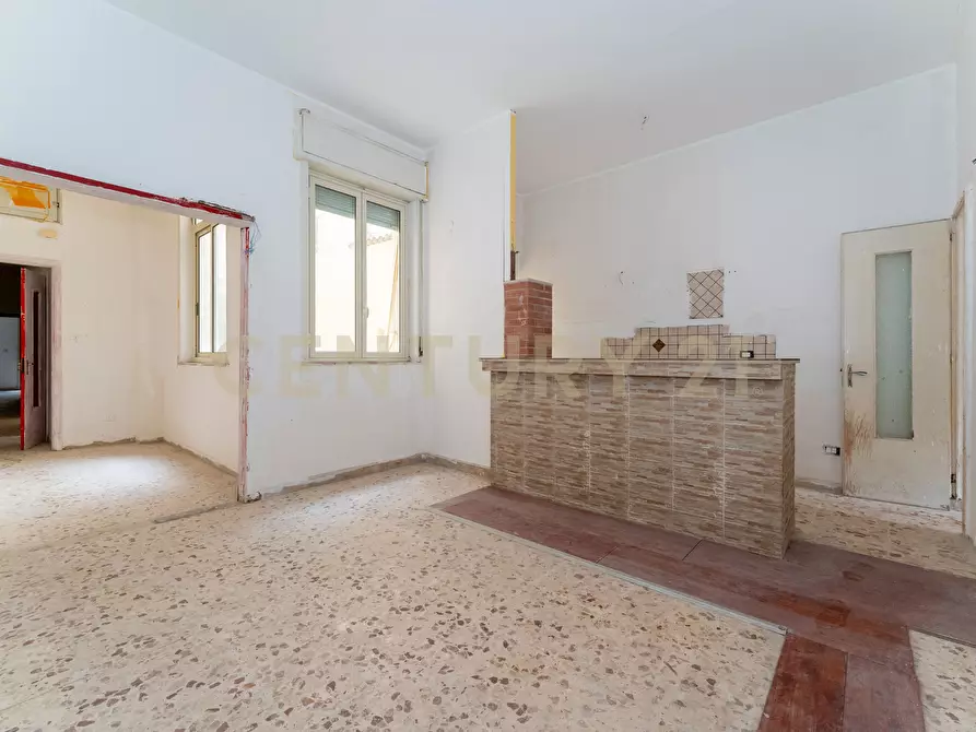 Immagine 19 di Pentalocale in vendita  in Via Principe Umberto 397 a Augusta