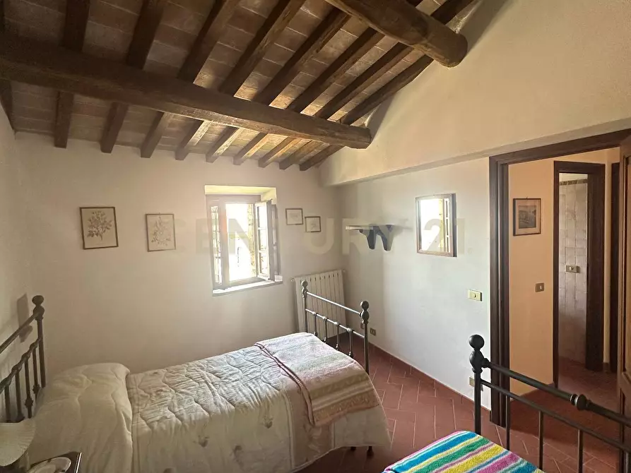 Immagine 32 di Pentalocale in vendita  in Via Porta San Francesco 1 a Cinigiano