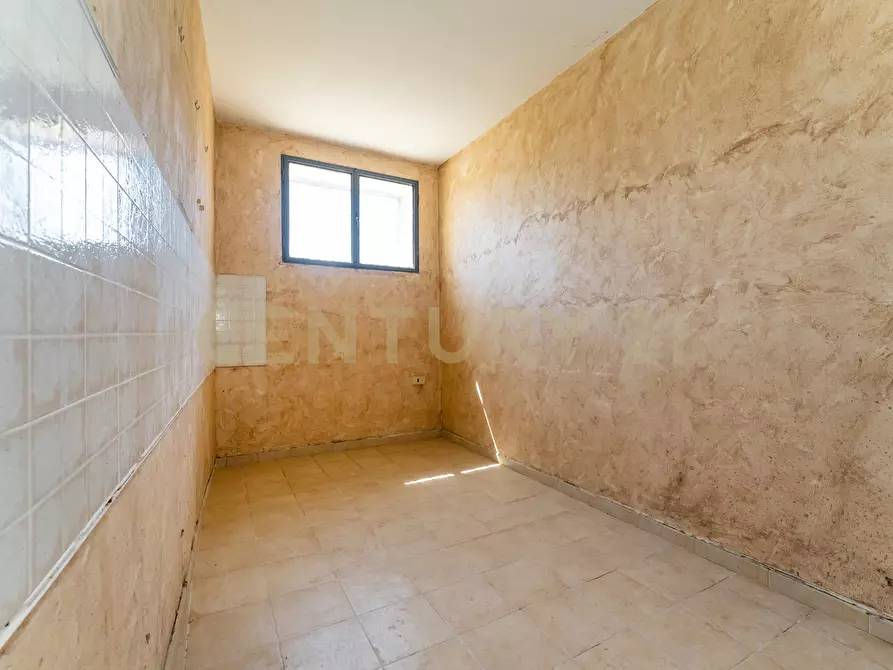 Immagine 22 di Quadrilocale in vendita  in Stradale Cravone 105 a Catania