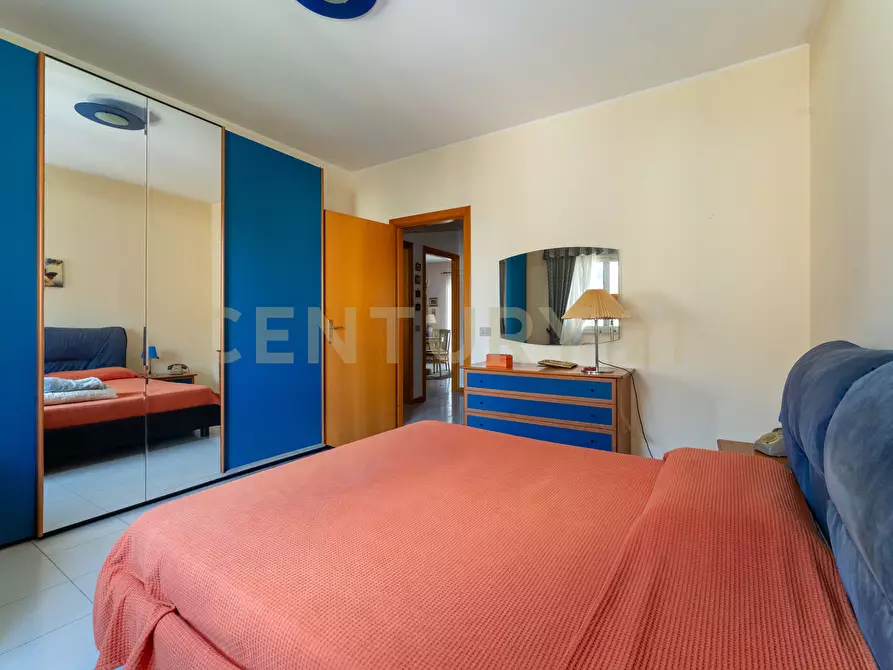 Immagine 29 di Pentalocale in vendita  in Via Nino Martoglio 13 a Valverde