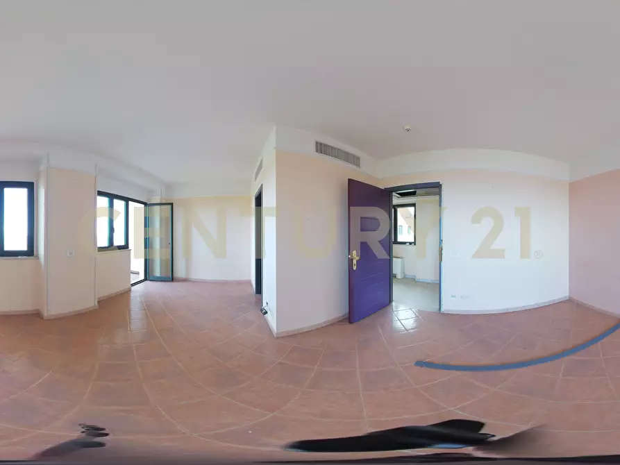 Immagine 35 di Capannone industriale in vendita  in Via Cassone 75 a Zafferana Etnea