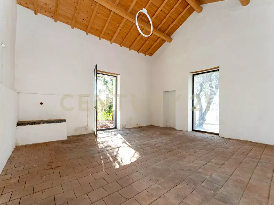 Immagine 45 di Villa in vendita  in Via Gallinaro 22 a Aci Castello