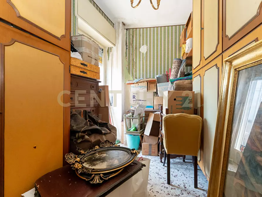 Immagine 28 di Pentalocale in vendita  in Via Messina 523 a Catania