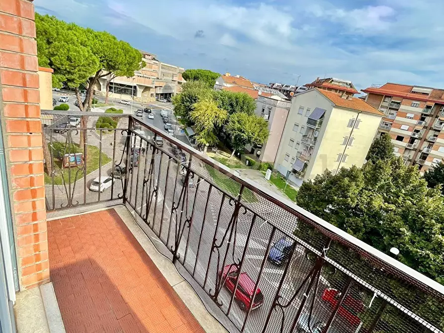 Immagine 15 di Quadrilocale in vendita  in Piazza Giovanni Fabbrini a Grosseto