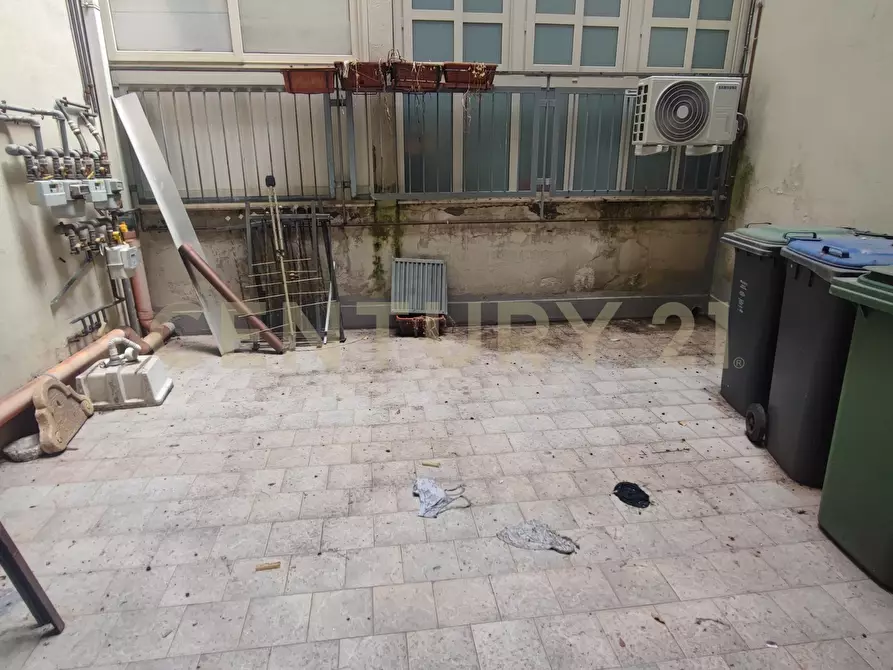 Immagine 8 di Locale commerciale in affitto  in Via Siculo Orientale 488 a Catania