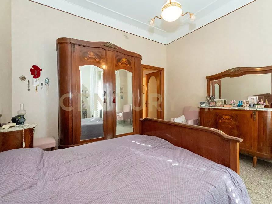 Immagine 37 di Quadrilocale in vendita  in Via Ammiraglio Toscano 5 a Catania