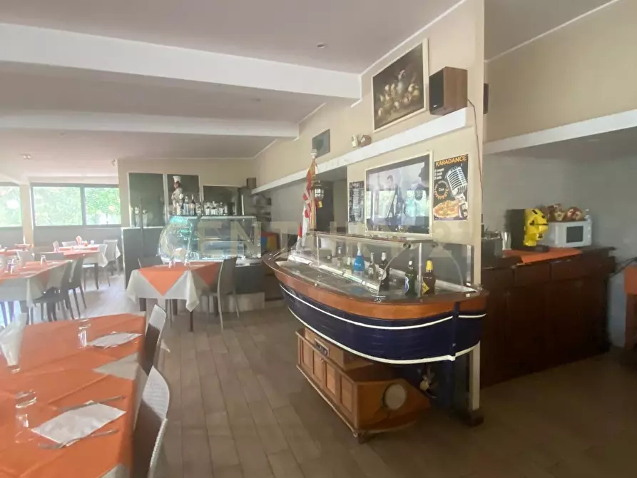 Immagine 17 di Pizzeria / Pub in vendita  in Via Alcide de Gasperi 110 a Mascalucia