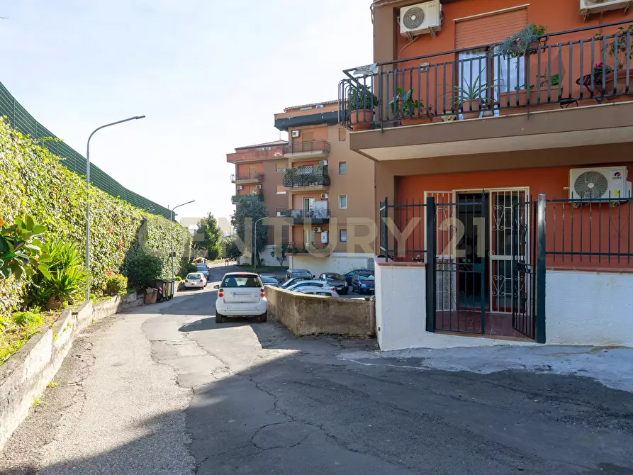 Immagine 1 di Bilocale in affitto  in Via Balatelle 18 a San Giovanni La Punta