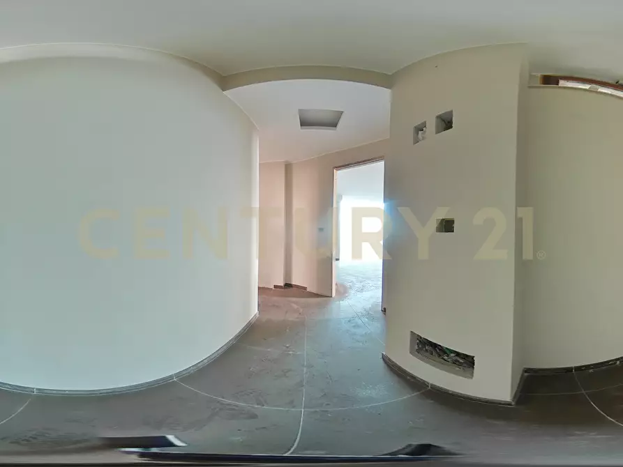 Immagine 92 di Pentalocale in vendita  in Via Lorenzo Maddem 67 a Acireale