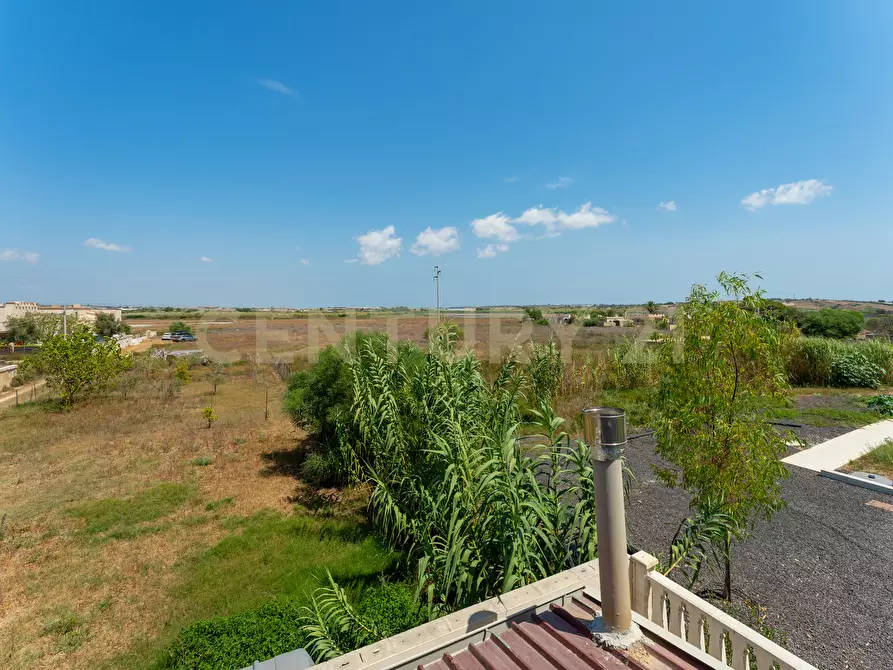 Immagine 43 di Villa in vendita  in Contrada Granelli 5 a Pachino