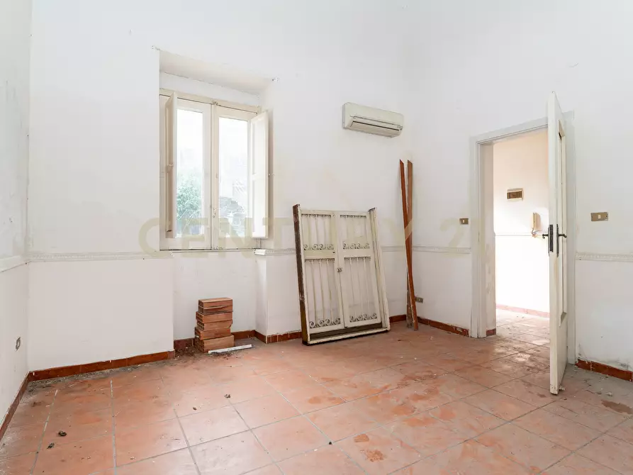 Immagine 41 di Casa bifamiliare in vendita  in Via Velletri 16 a Catania