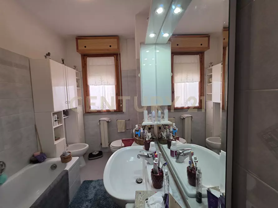 Immagine 15 di Pentalocale in vendita  in Via Orsa Maggiore a Castiglione Della Pescaia