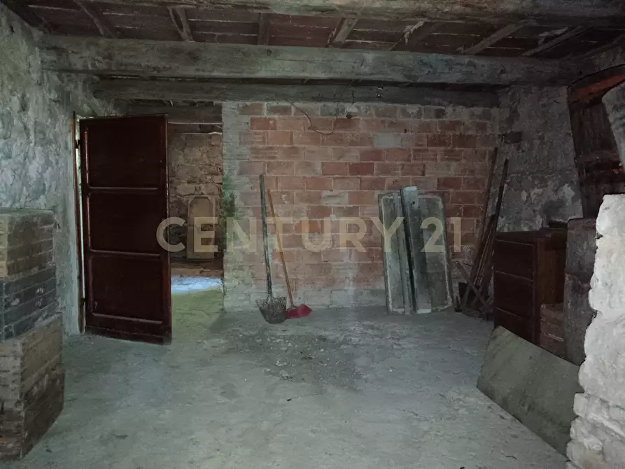 Immagine 10 di Pentalocale in vendita  in Via Val di Piatta 10 a Abbadia San Salvatore