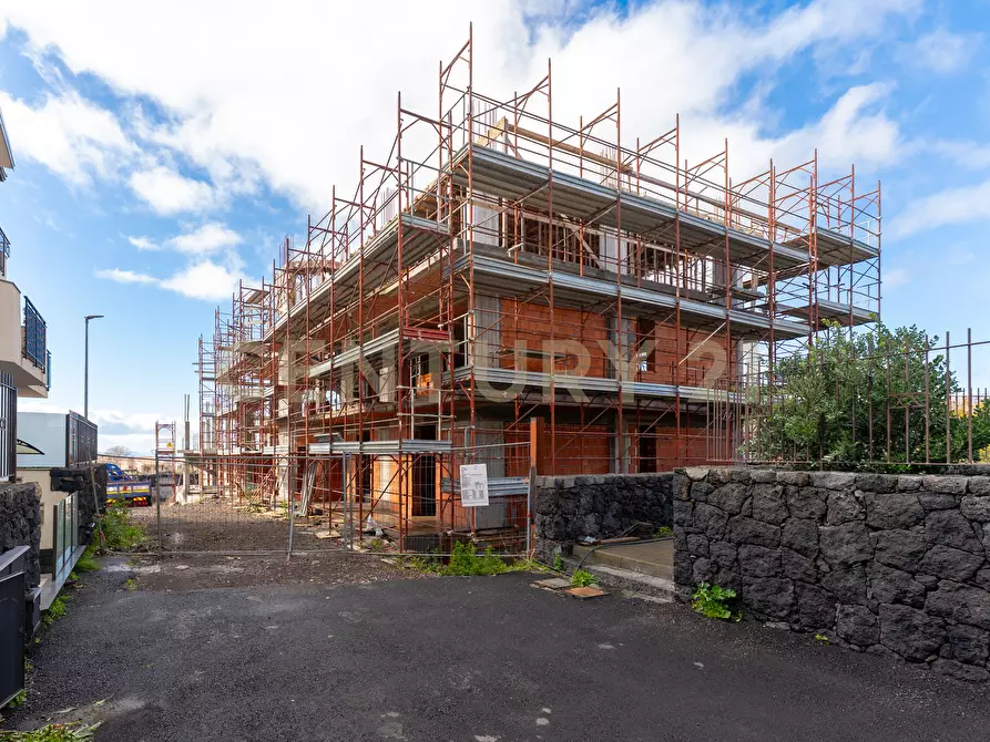 Immagine 65 di Quadrilocale in vendita  in Via Turati 13 a Belpasso