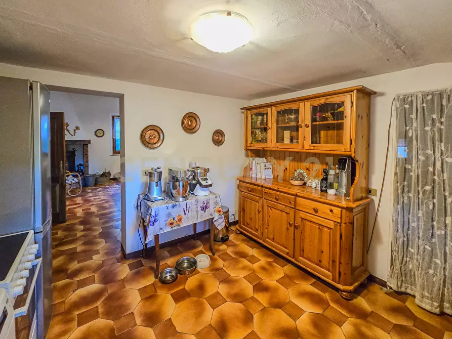 Immagine 13 di Rustico / casale in vendita  in Località Scovaventi 1 a Semproniano