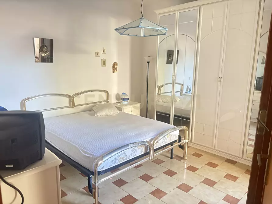 Immagine 20 di Pentalocale in vendita  in Via Francesco Baracca 59 a Riposto