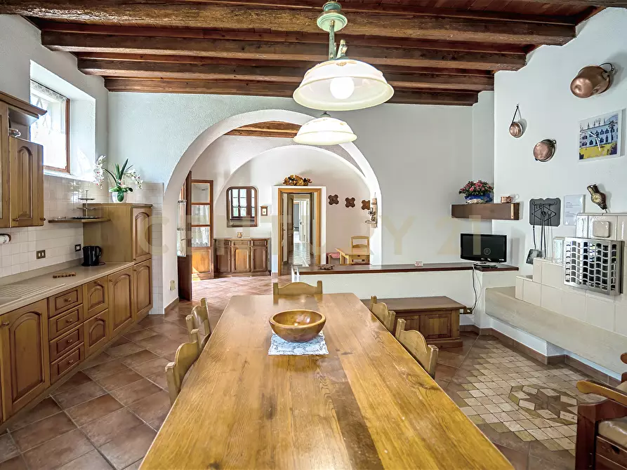 Immagine 40 di Villa in vendita  in Via Adige 25 a Brentino Belluno