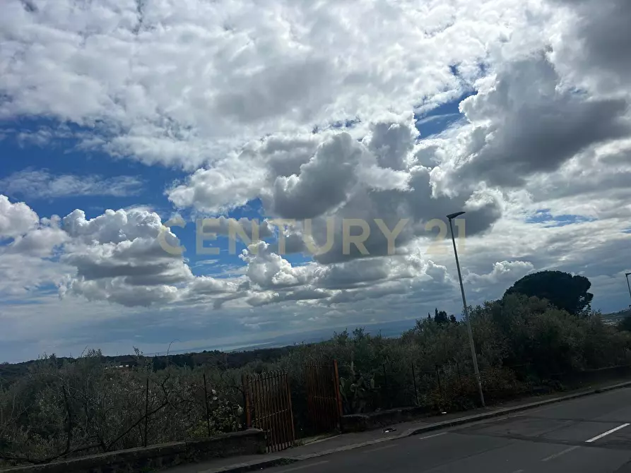 Immagine 38 di Terreno edificabile in vendita  in Viale Giovanni Falcone 9 a Camporotondo Etneo