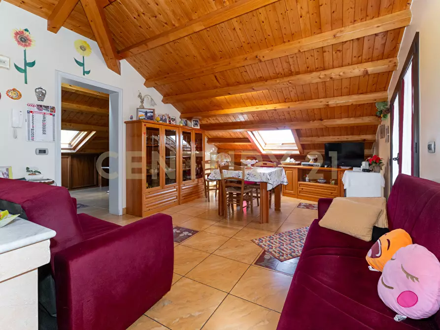 Immagine 53 di Appartamento in vendita  in Via Stazione 12 a Aci Castello