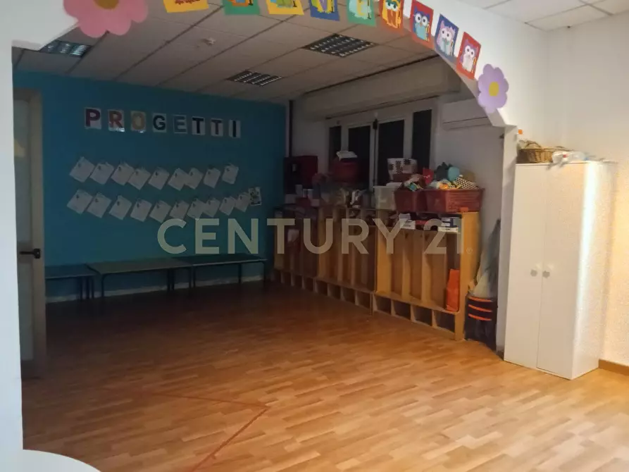 Immagine 25 di Ufficio in vendita  in Via Nazionale 51 a Camporotondo Etneo