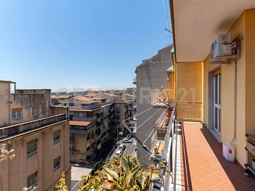 Immagine 19 di Quadrilocale in vendita  in Via Monreale 16 a Catania