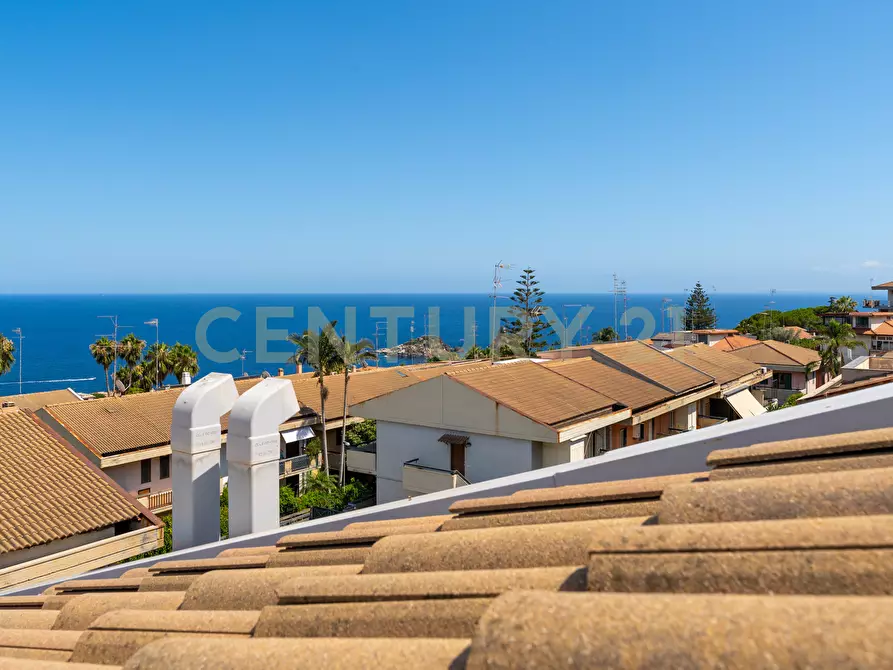 Immagine 65 di Casa indipendente in vendita  in Via Vampolieri 34m a Aci Catena