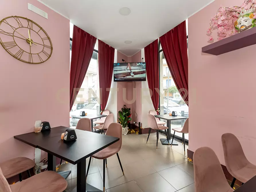 Immagine 15 di Bar / Ristorante in vendita  in Via Vittorio Emanuele Orlando 94 a Catania