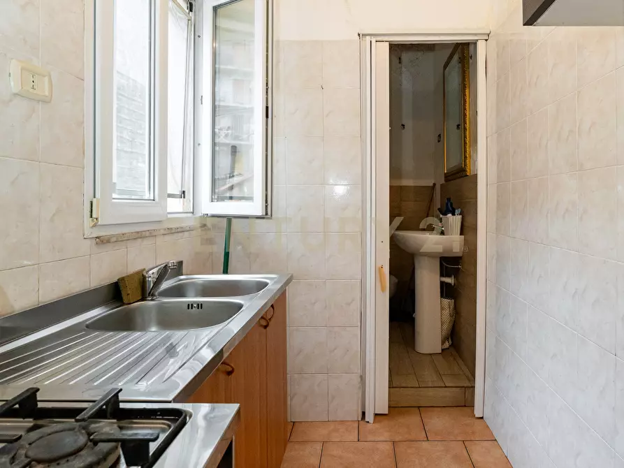 Immagine 46 di Porzione di casa in vendita  in Via Giudice 10 a Catania