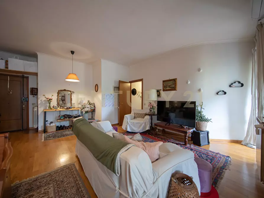 Immagine 7 di Trilocale in vendita  in Via Giuseppe Mussi 5 a Roma