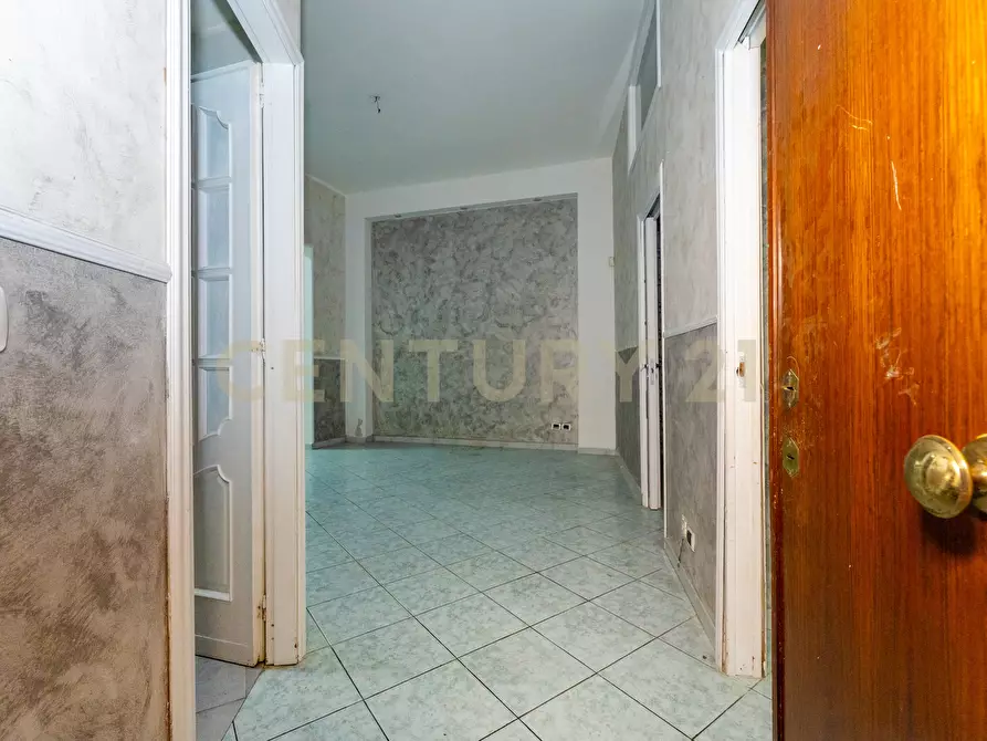 Immagine 7 di Trilocale in vendita  in Via del Piccone 7 a Catania