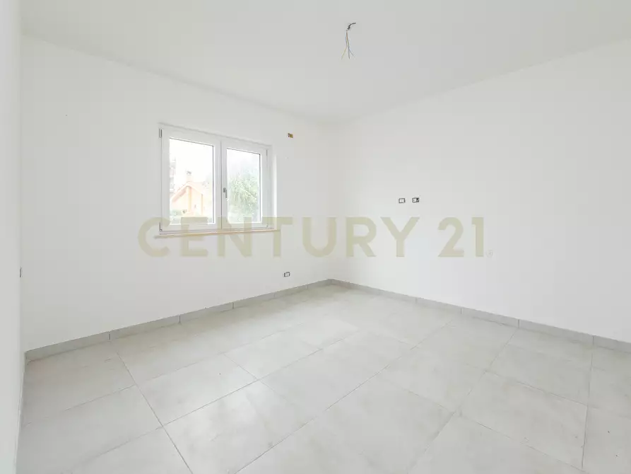 Immagine 20 di Villa in vendita  in Via della Marranella di Marino 94 a Roma